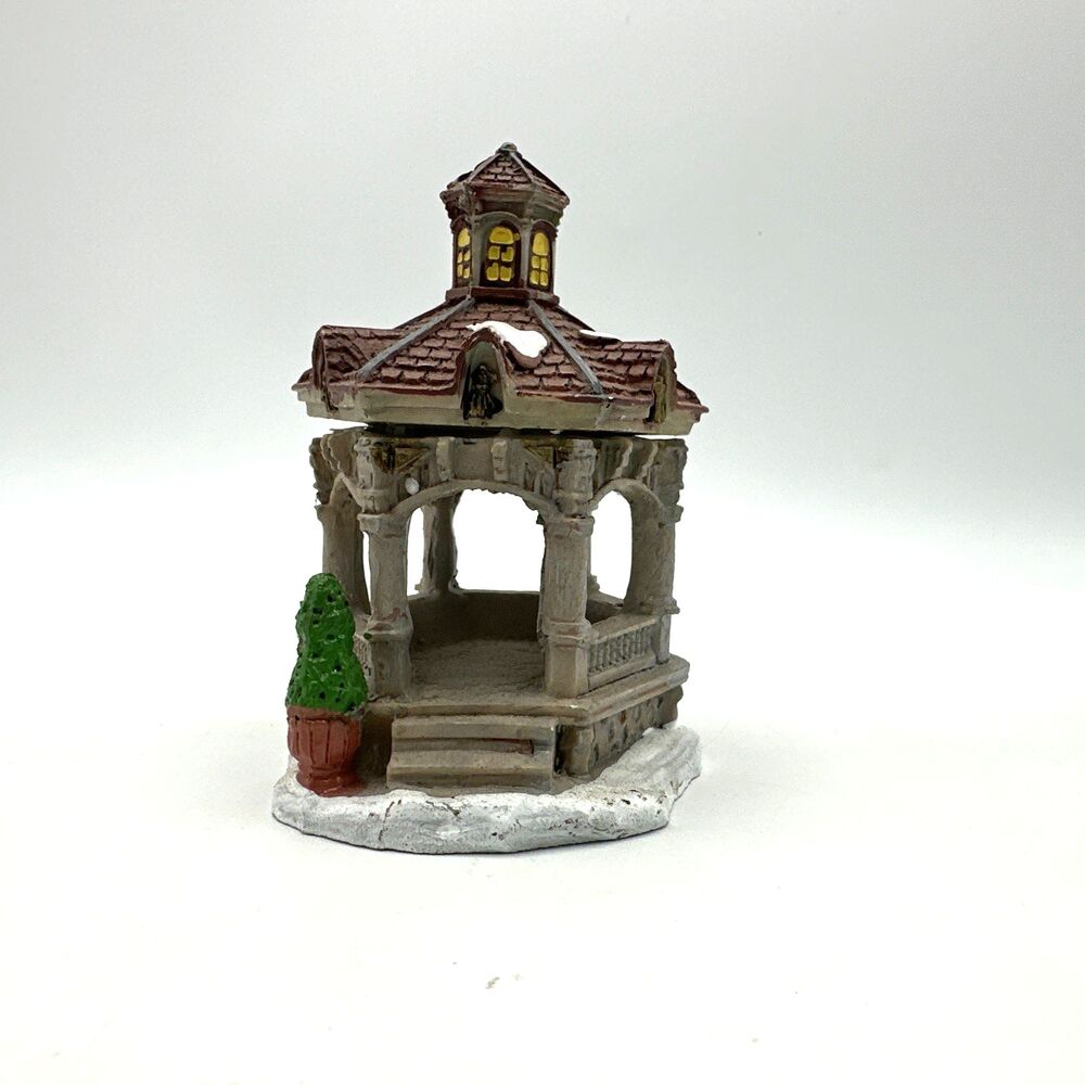Cobblestone Corners Snow Coved Gazebo Christmas Village Figurine